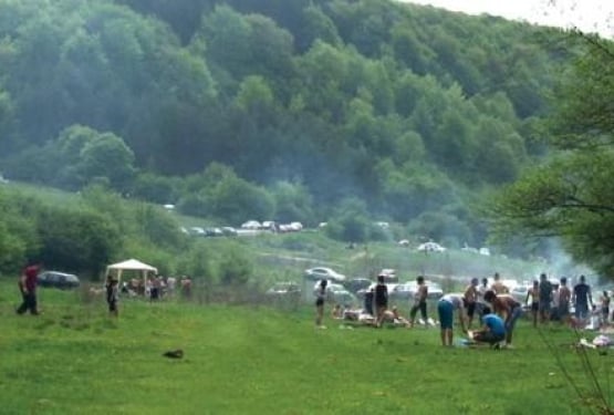 Mai mult de jumatate dintre romani nu vor fi liberi de 1 si de 2 Mai